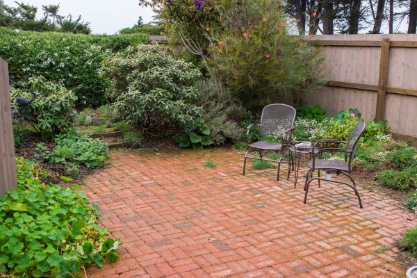 Brick Patio Repair in Charleston
